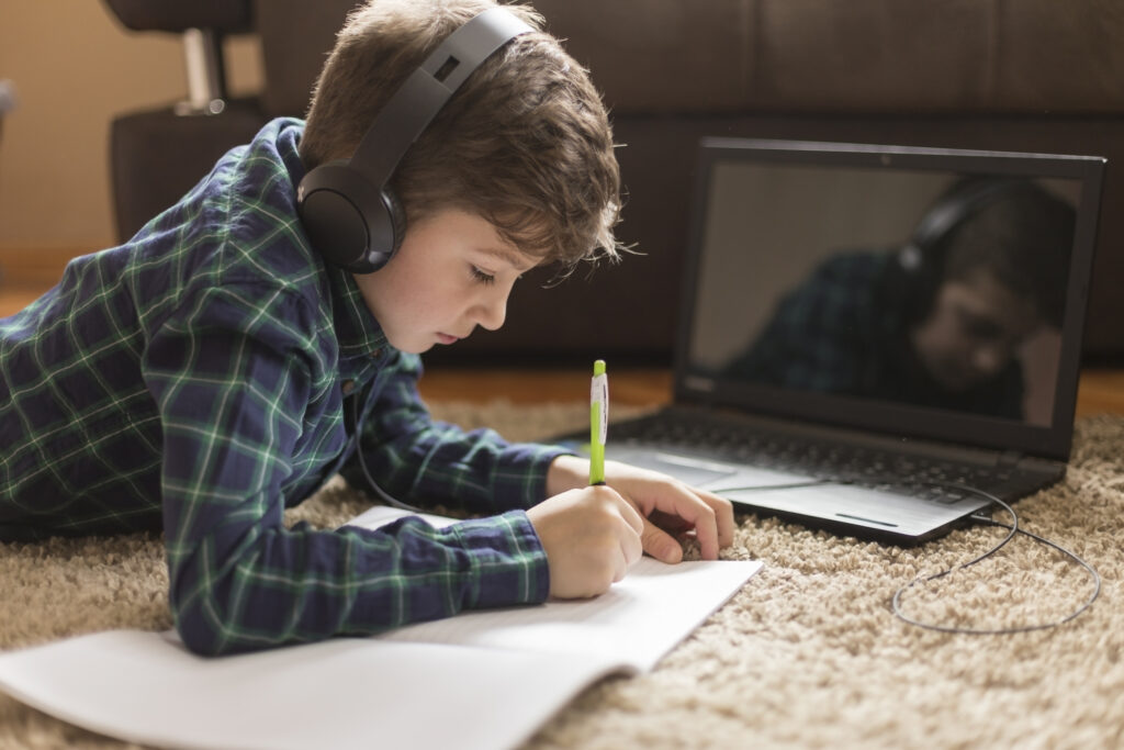 Os melhores audiolivros para pais e filhos title