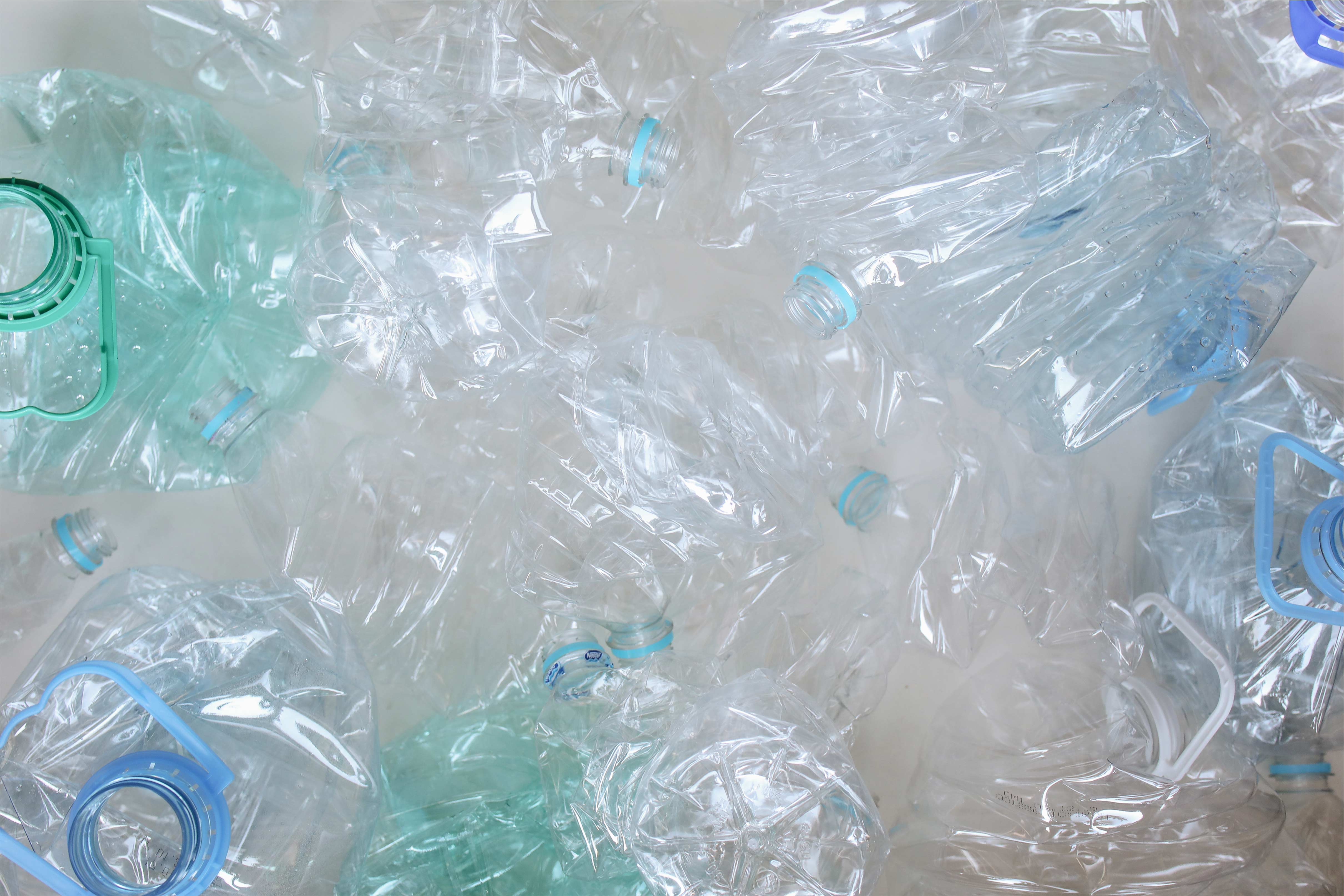Sabes quantos tipos de plástico existem?