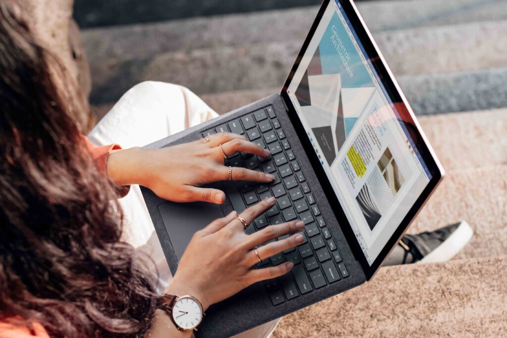 6 melhores computadores portáteis para estudantes title