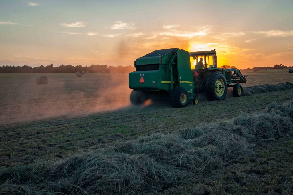 Os melhores tratores usados estão no OLX title