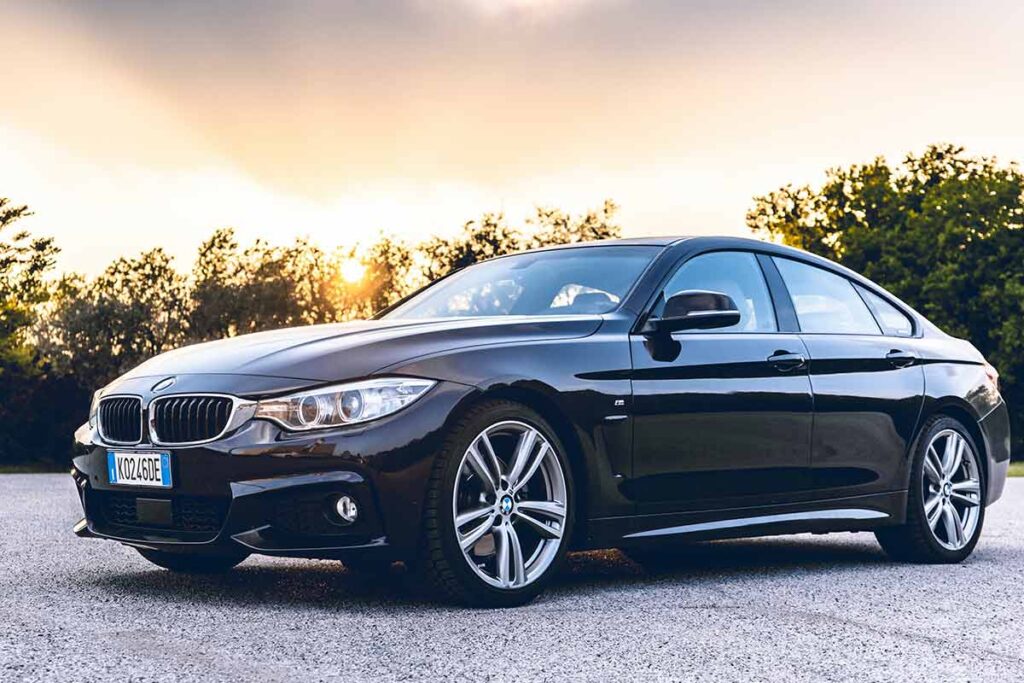 Como vender o carro rápido e conseguir um negócio seguro title