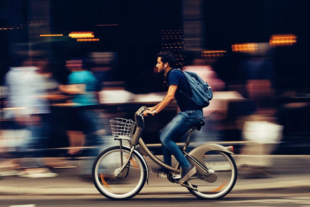 Conheça os incentivos à compra de bicicletas elétricas em 2022 title