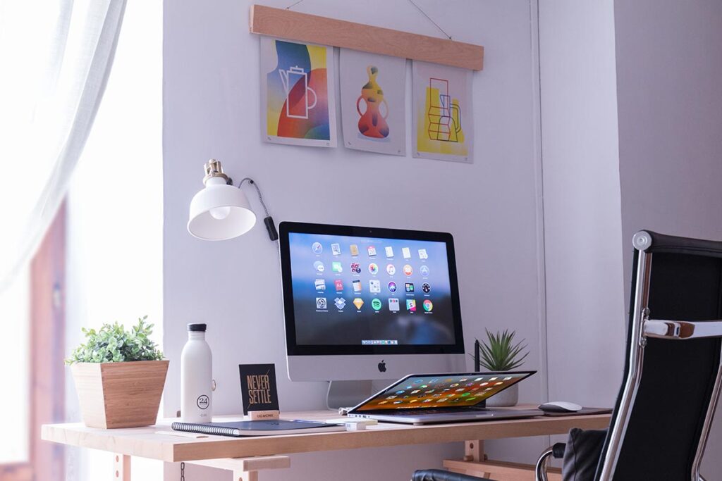 Como escolher cadeiras de escritório perfeitas para teletrabalho title