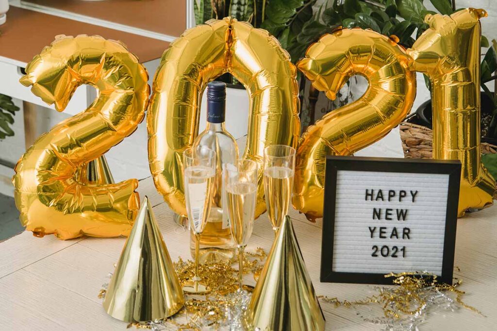 15 sugestões para uma passagem de ano em casa title