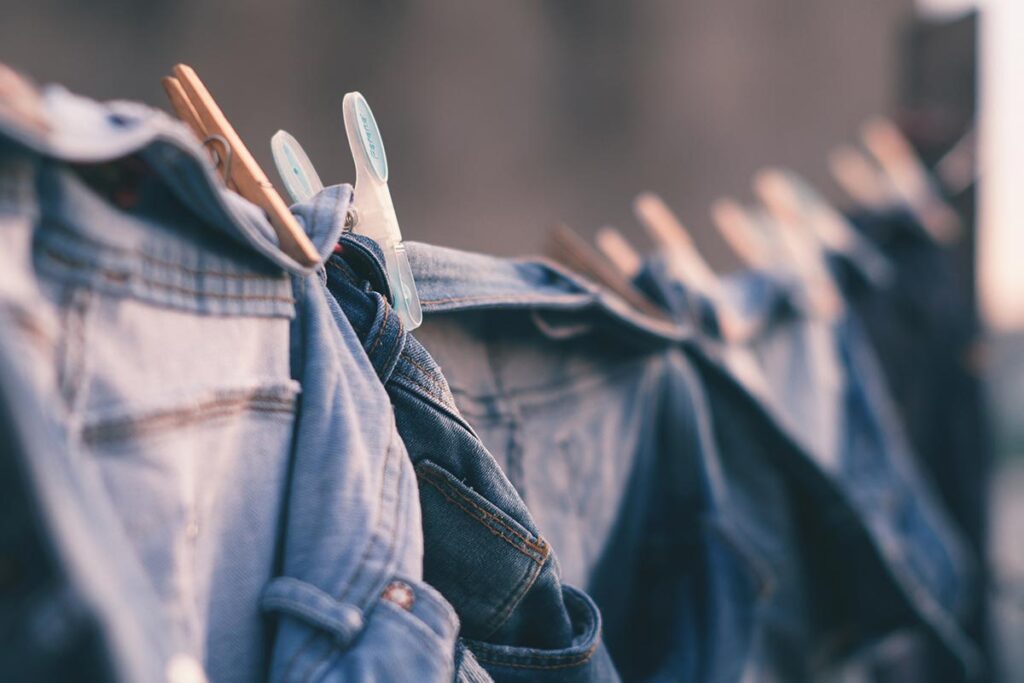 10 dicas para uma lavagem de roupa mais eficiente title