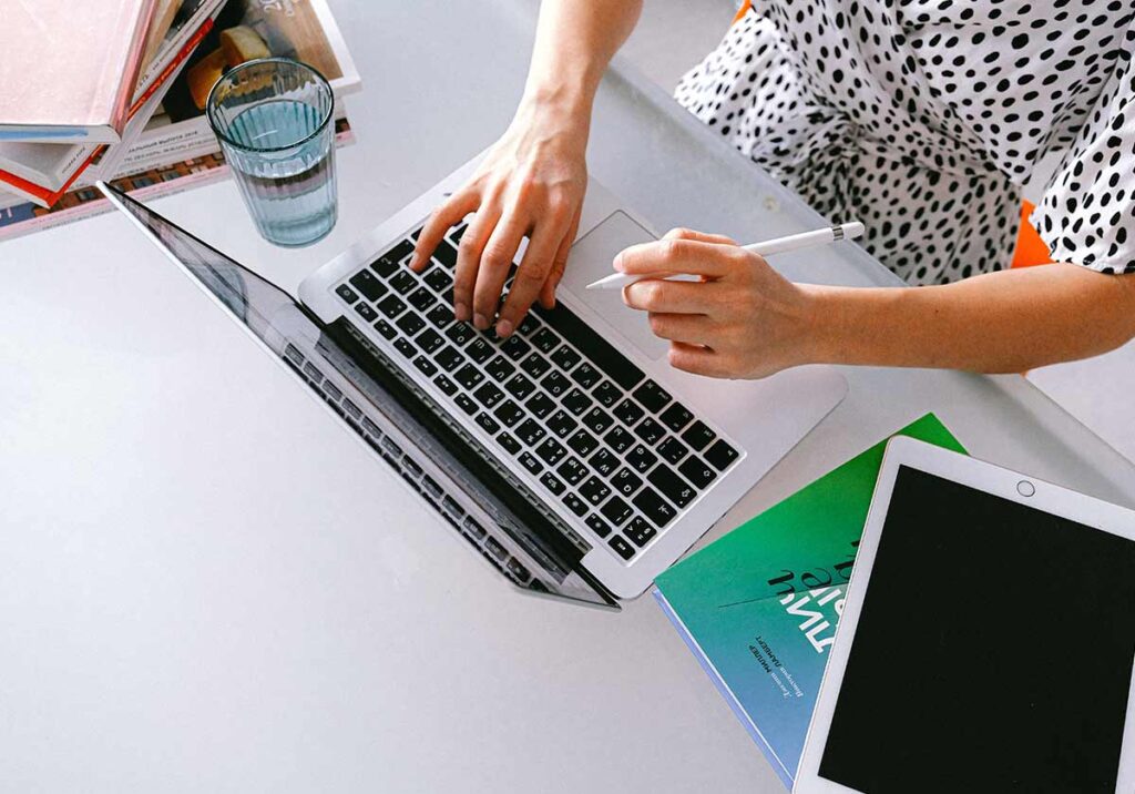 Tablet ou portátil: qual escolher? title