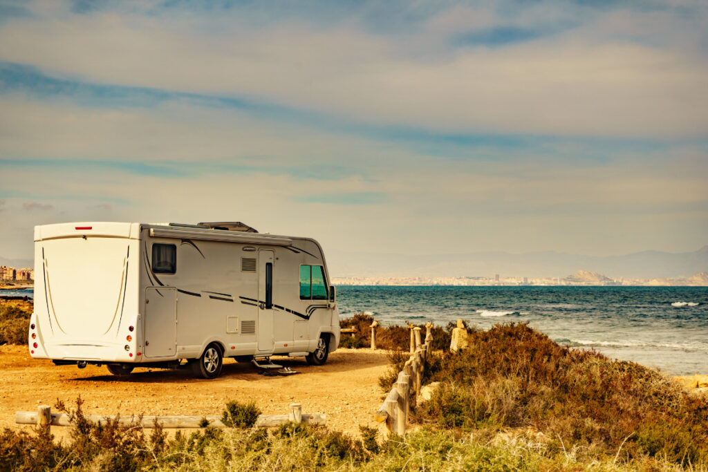 8 dicas para comprares a autocaravana dos teus sonhos title