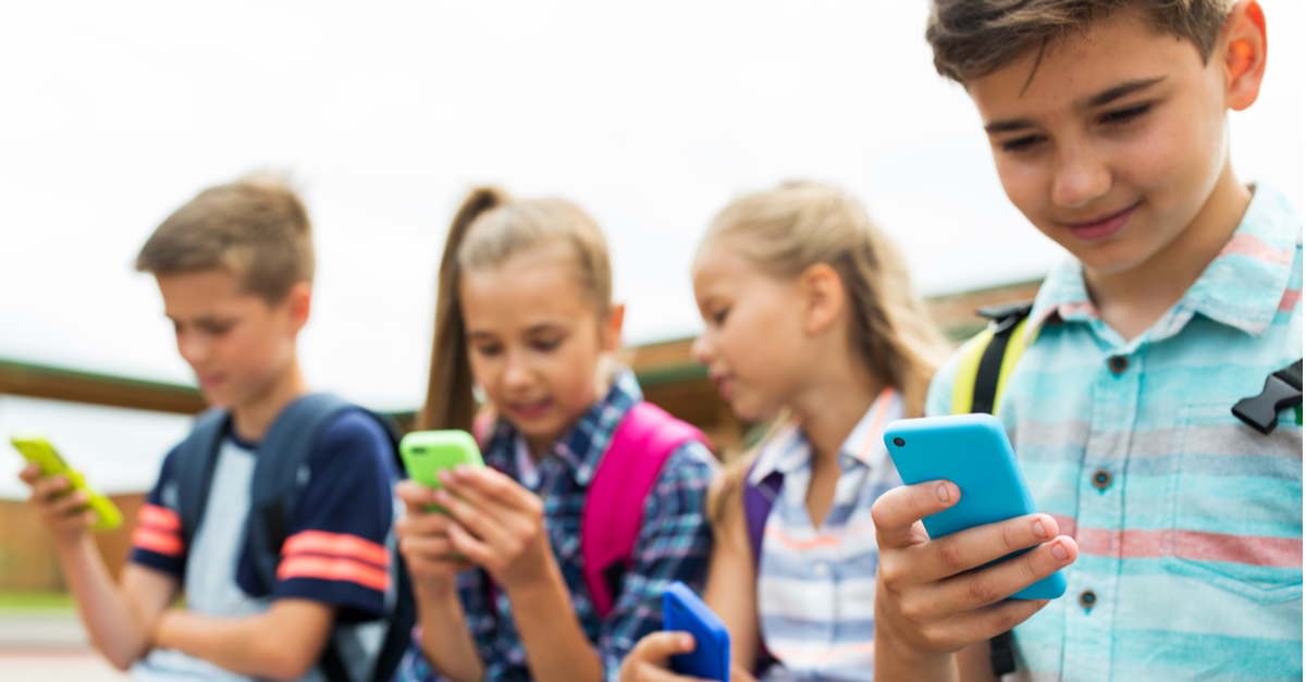 Smartphones para crianças: o que considerar ao comprar