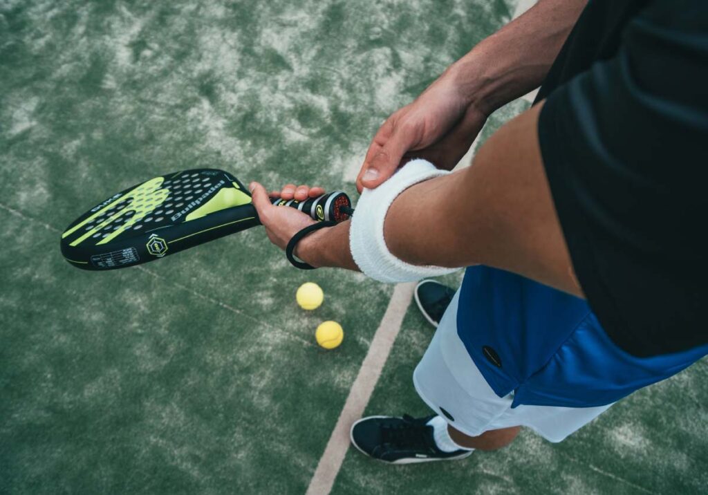 Padel: características, equipamentos e regras do jogo title